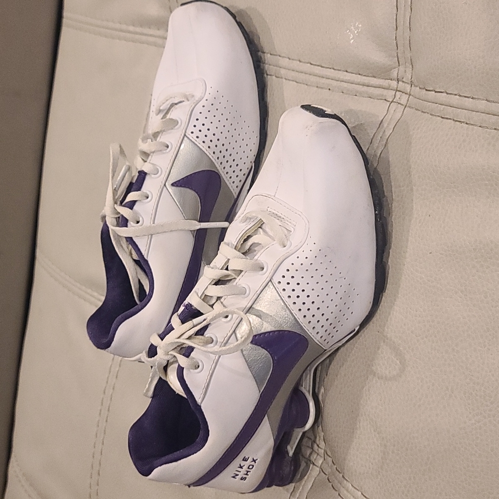 Nike shoxs 6.5 Y